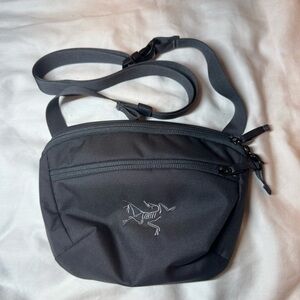 Arc'teryx Charcoal Belt Bag